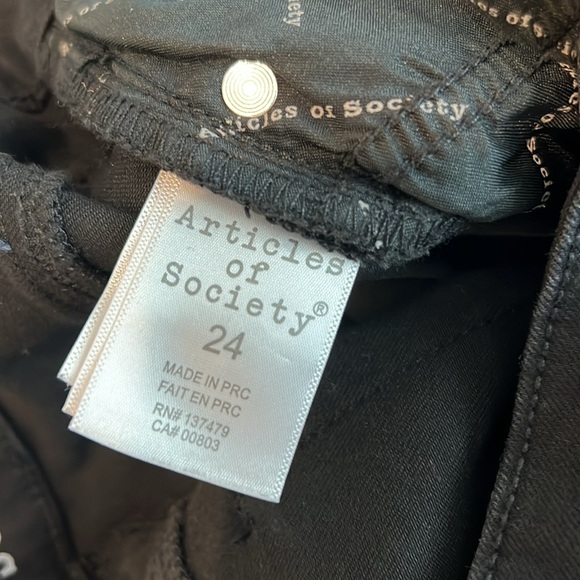 Articles of Society Sarah Skinny Jeans - Picture 9 of 10